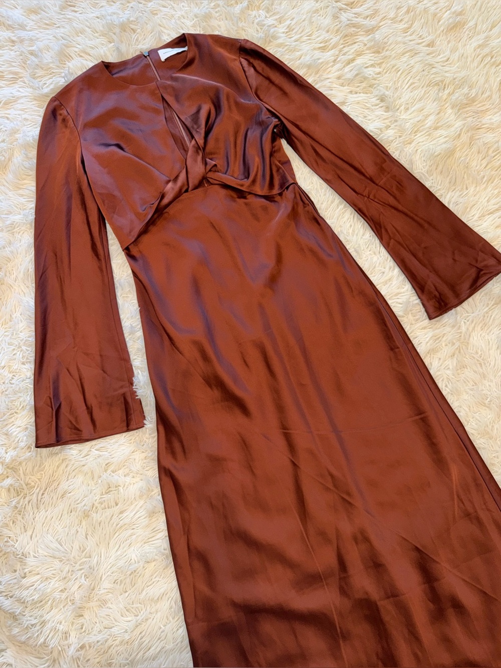 NEW Significant Other Molly Satin Cutout Long Sleeves Dress Sz 8 - Picture 6 of 8